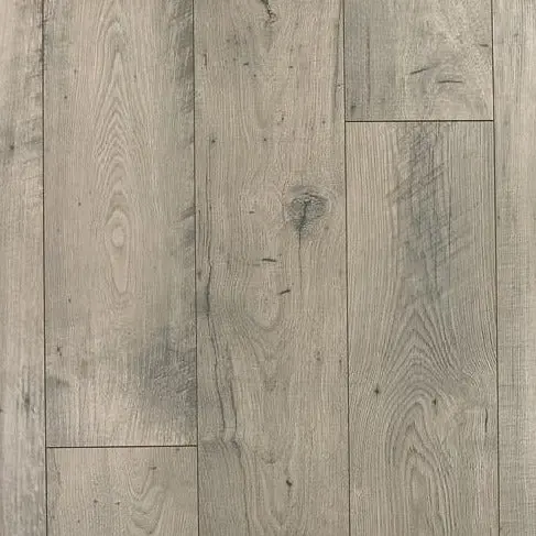 Silverstone Chestnut Flooring – Mohawk Rare Vintage Collection 1