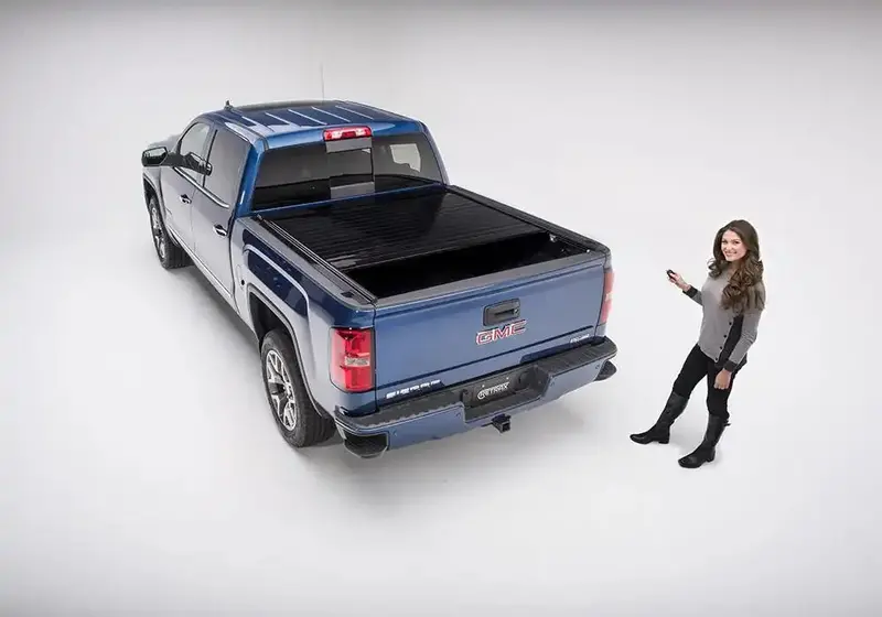 Retrax Pro 50471 Powertrax Motorized Tonneau Cover For Gm Trucks (2014–2018, 5.8' Wide Rail) 1
