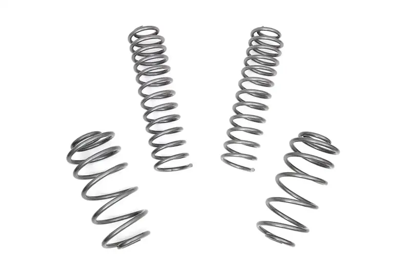 Rough Country 652 2.5-Inch Suspension Lift Kit For Trucks And Suvs 1